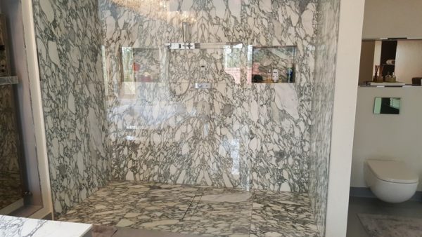 Arabesco Marble Bathroom. Supplied by Landford Stone, UK.