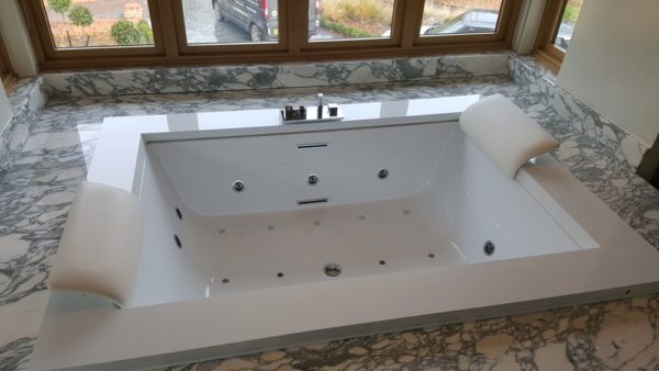 Arabesco Marble Bathroom. Supplied by Landford Stone, UK.