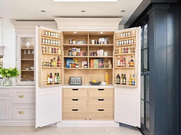 Bespoke Oak Kitchen Brompton Range