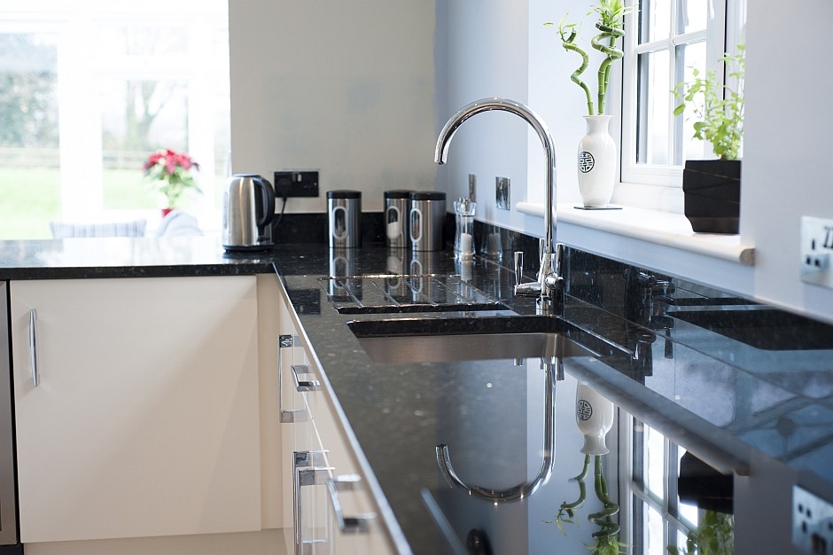 polished black granite kitchen worktops 1