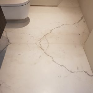 marble flooring bathroom bookmatching 1