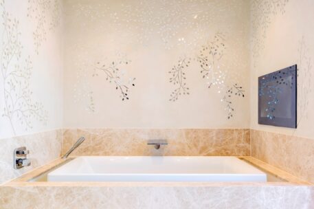 CREMA MARFIL HONED MARBLE BATHROOM