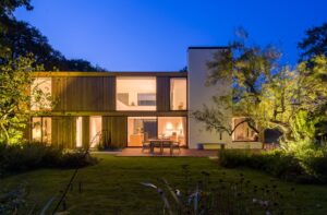 Minimalist quartz completes an award-winning Strom Architects self-build