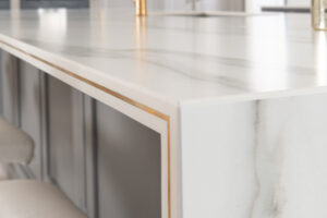 techlam-kalos-brianco-kitchen